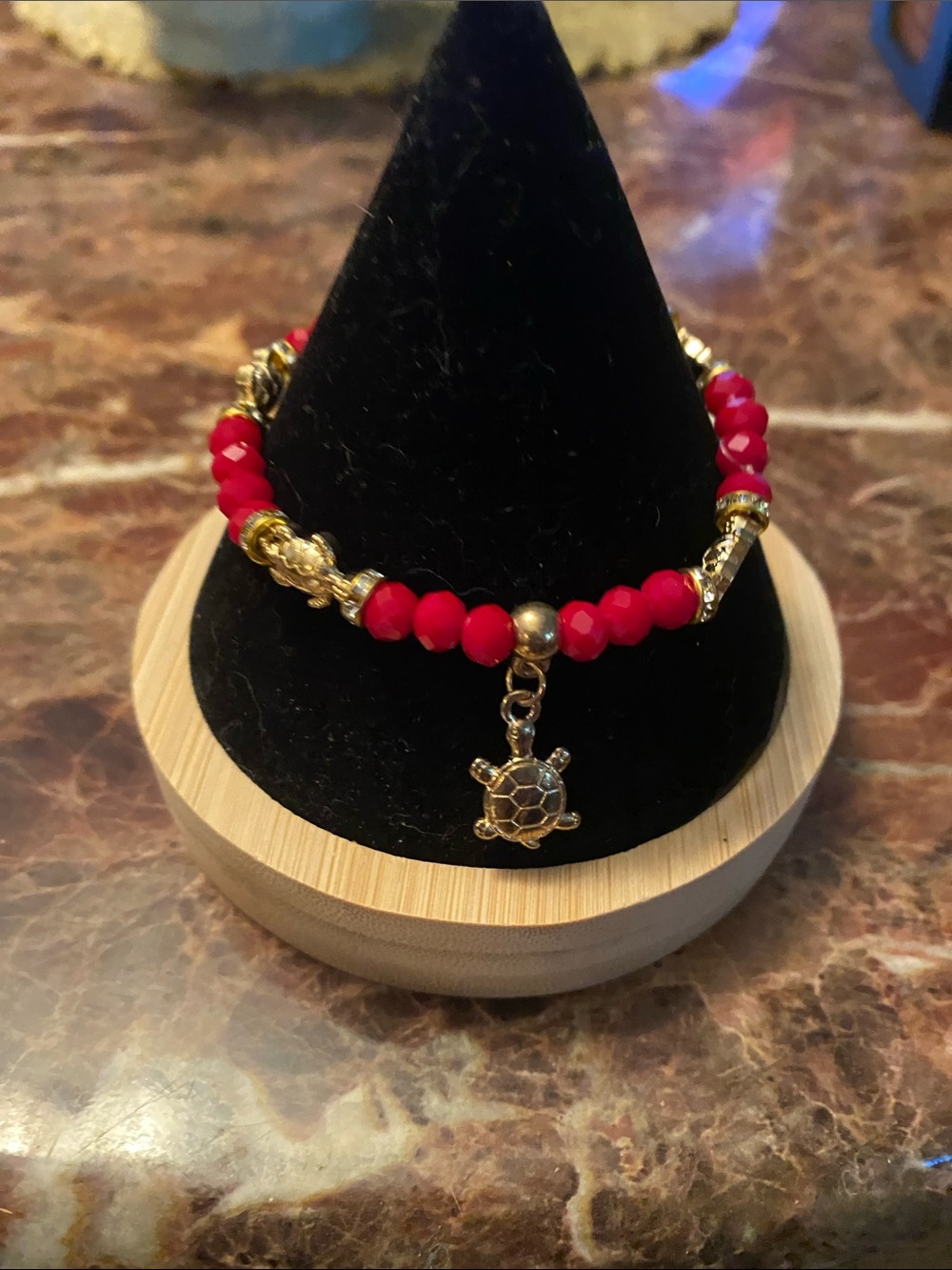 Vibrant Red Beaded Gold Turtle Charm Stretch Bracelet Brand New With Tags